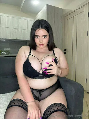 Curvylizzz OnlyFans Leaked Free Thumbnail Picture - #GhOV5tW3C6