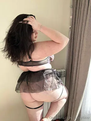 Curvylizzz OnlyFans Leaked Free Thumbnail Picture - #ZhXgVQf9fP