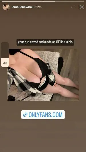 Emaliehall OnlyFans Leaked Free Thumbnail Picture - #MS9VD6QBao