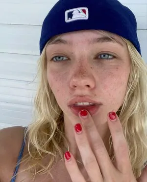 Lola Clark OnlyFans Leaked Free Thumbnail Picture - #0R4SKaTqBQ