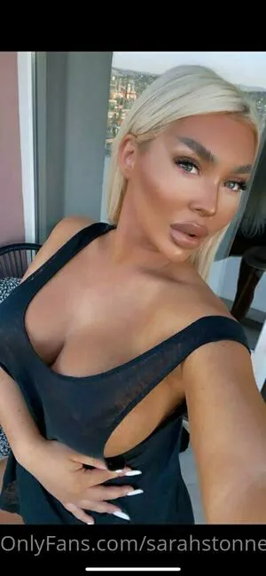 Sarahstonnee OnlyFans Leaked Free Thumbnail Picture - #27f362A7XF