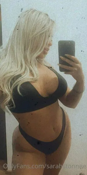 Sarahstonnee OnlyFans Leaked Free Thumbnail Picture - #Iez1w1iA20