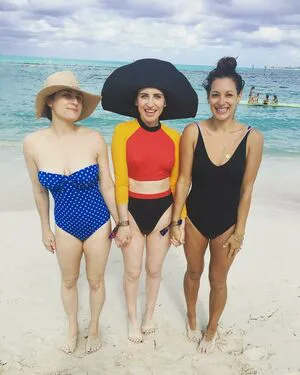 Zoe Lister Jones OnlyFans Leaked Free Thumbnail Picture - #ueS8G4HLE0